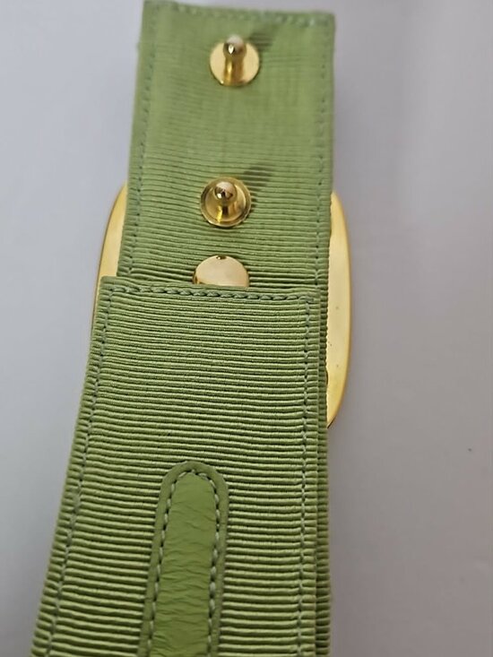 Salvatore Ferragamo Vara Bow Lime Green Belt Gold Tone Buckle XS Made in Italy